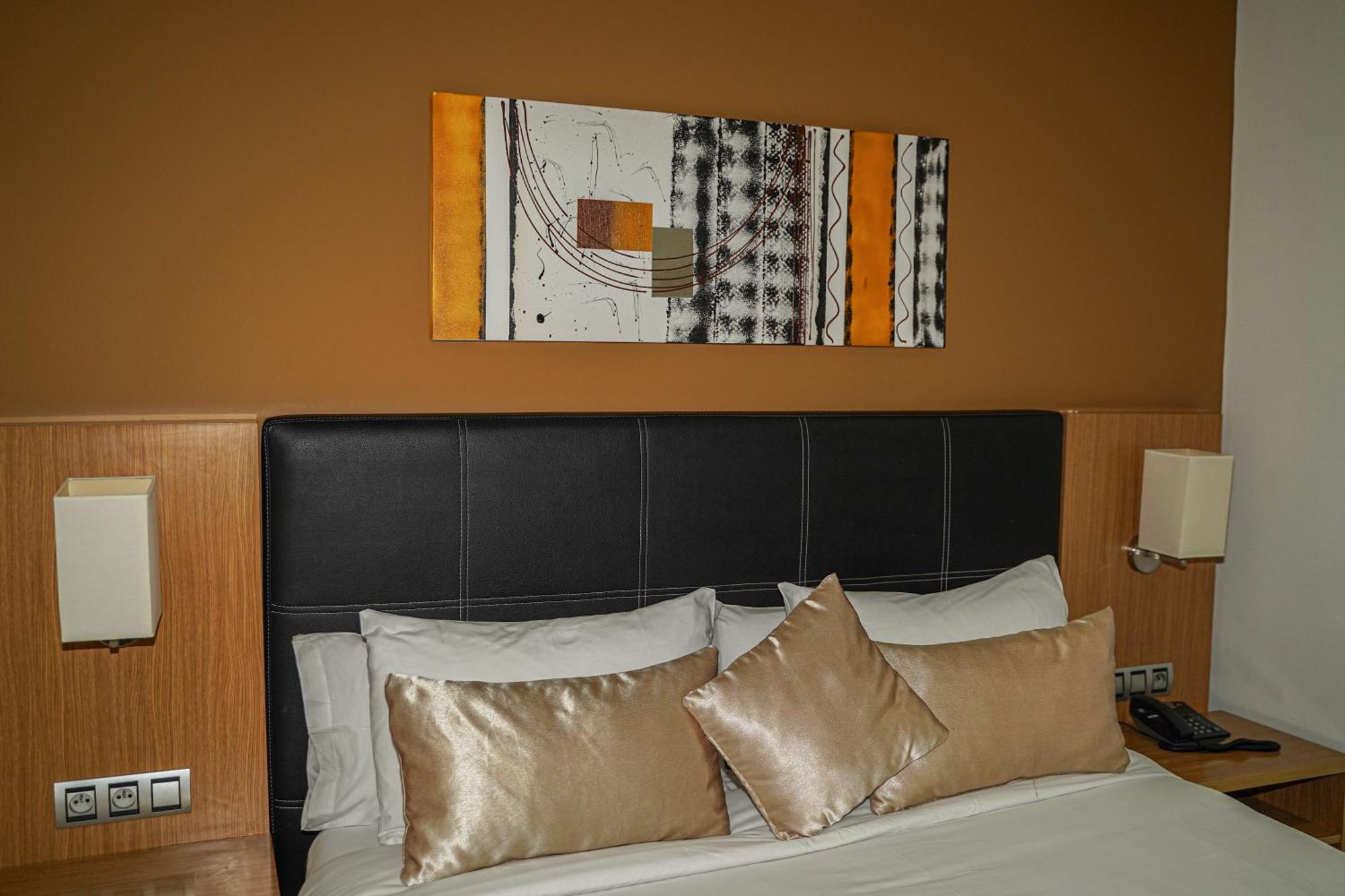 Prestige Hotel & Spa Tétouan Exteriör bild