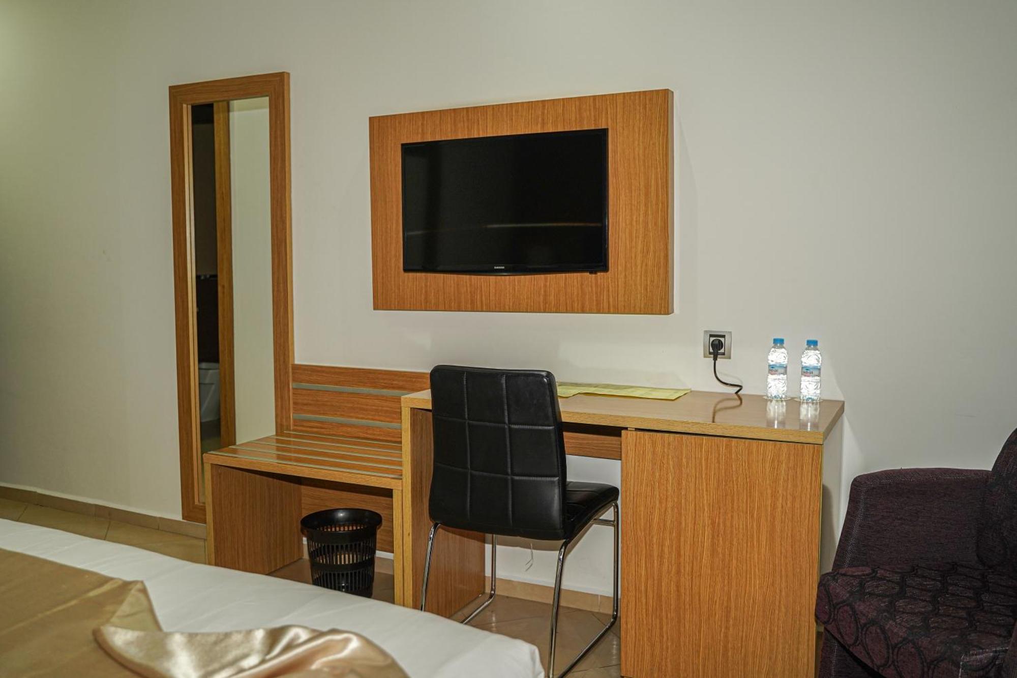 Prestige Hotel & Spa Tétouan Exteriör bild