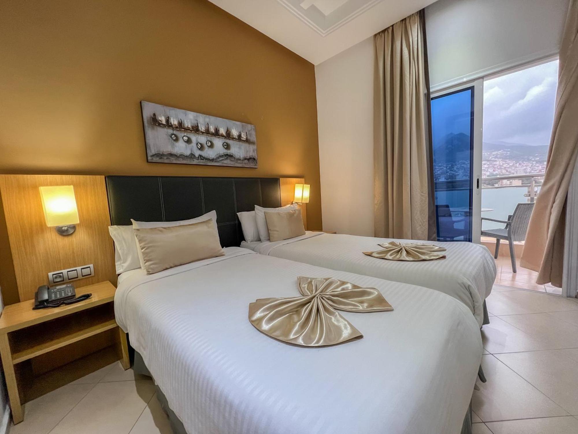 Prestige Hotel & Spa Tétouan Exteriör bild